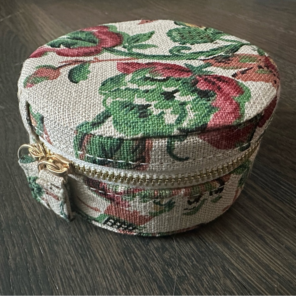 Sézane - Jewelry Case